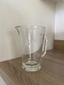 Glass Bee/Wasp Detail Jug (Cracked)