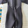 O'Neills Reactor II 5/3 Children's Wetsuit. Age 4,5,6,7,8 Image 2