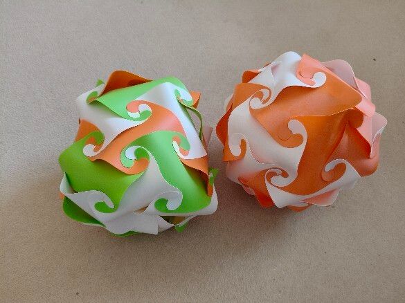 Puzzle lamp shade