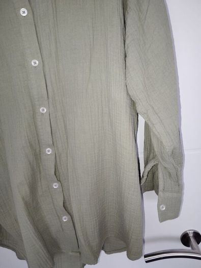 womens shirt.size14