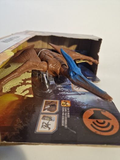 Jurassic World Dominion Roar Strikers Pteranodon - New (Damaged Box) Mattel HGP78
