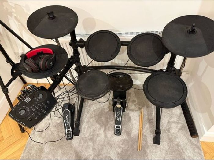 Electroinc drumkit Session Pro DD506