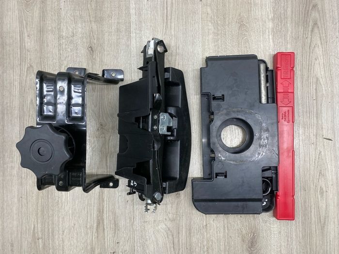 Spare wheel 2013 Audi A5 Sline Jack Tool Kit