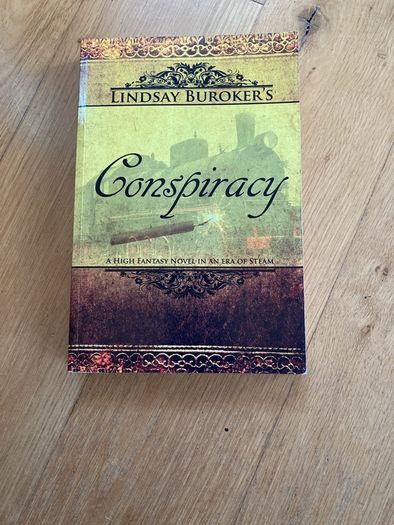 Book bundle  Lindsay buroker's