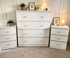 Chest of Drawers & 2 Lockers