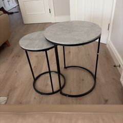 Round Nesting Side Tables