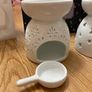 wax melt / oil burner set including wax melts Image 7