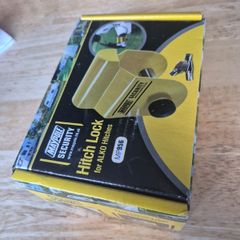 trailer hitch lock
