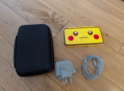 Modded Pikachu 2DS XL Bundle