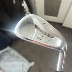 Taylormade irons 5-SW stiff shaft