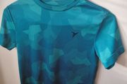 Sports top Old Navy age 6-7