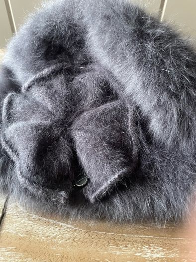 Seeberger womens Gray animal hair blend fuzzy bucket hat with a flower decoration new