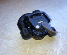Manfrotto Magnesium Camera Head