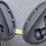 Les Oglo Muz Headphone charging box Image 2