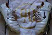 Football Boots Nike Air Zoom Total 90 III White/Gold (2004) Size 7UK SG