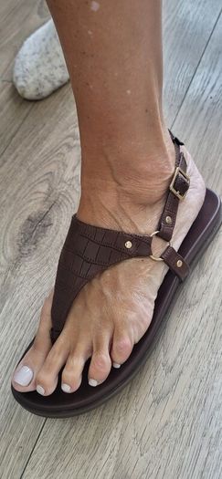 ANKO brown thong sandal Sz 8 AUS (Fit 6UK)