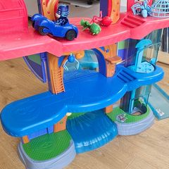 PJ Mask tower
