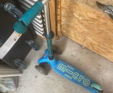 Micro scooter