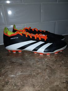 Adidas predator