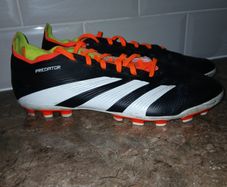 Adidas predator
