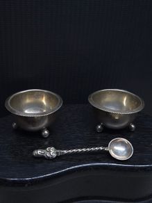 Antique Birmingham 1883 Silver Salt Dishes with Decorative Spoon