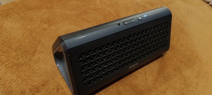 creative airwave Bluetooth speaker