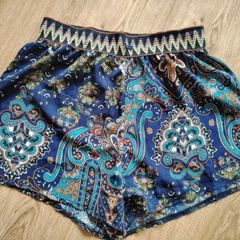 Womenswear Shorts  Size 12
