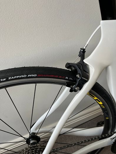 Fuji (full carbon, Ultegra Di2)