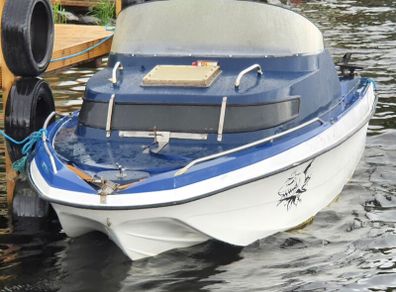 Fishing boat