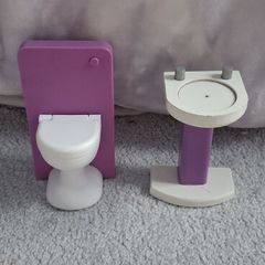 Barbie doll wooden furniture bathroom set
