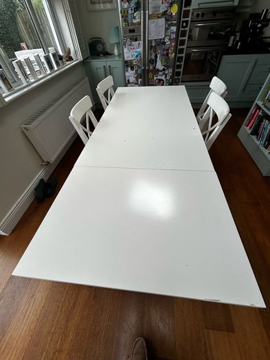 FREE kitchen table