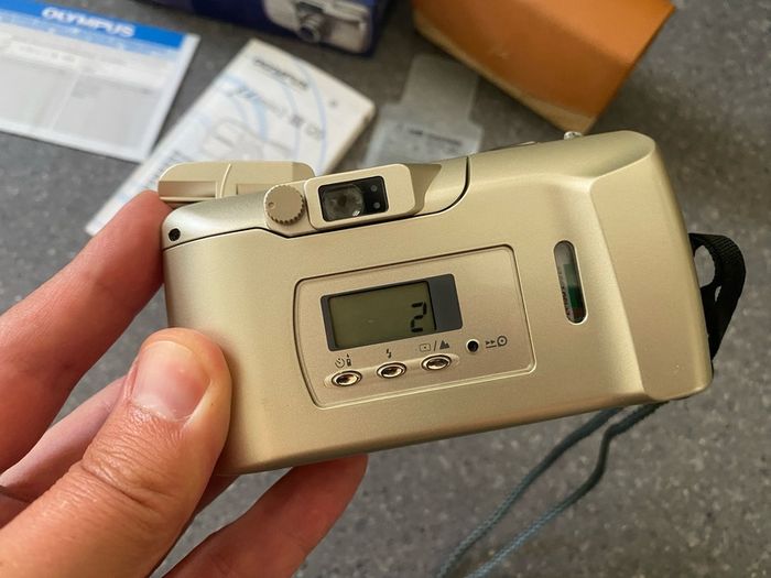 READ! Olympus MJU-III 120 Compact Point & Shoot Film Camera 38-120mm Lens