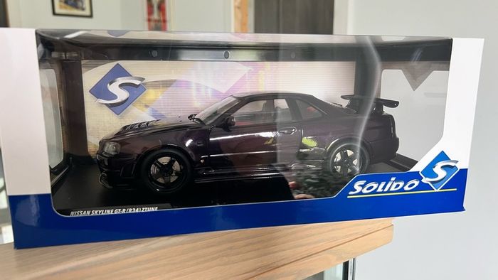1:18 R34 GTR Skyline