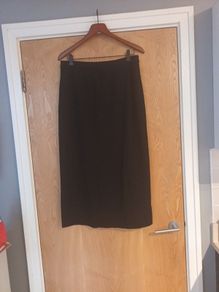 Grazia  Black  Kint A-Line Skir t.   .18.  NEW.
