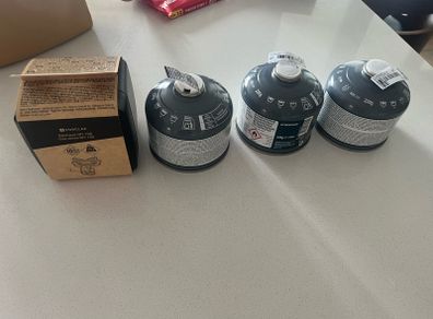 gas stove and gas canisters