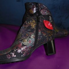 ARA  Boots ,size 6