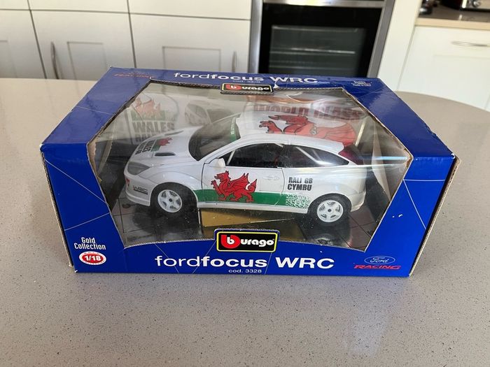 Ford Focus RS WRC 02 Wales 1/18 Burago extremely rare