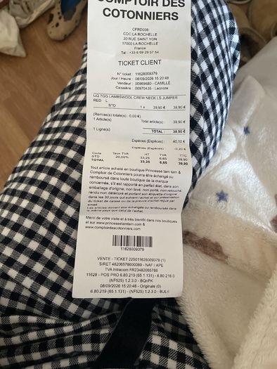 Uniglo jumper ( with receipt)