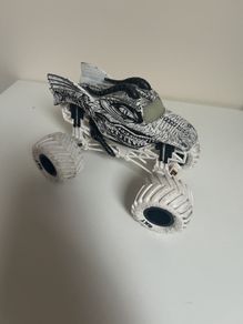 5 Monster jam Die-cast 1:24 scale