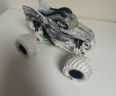 5 Monster jam Die-cast 1:24 scale