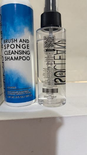 Makeup Brushes and sponges cleaner bundle