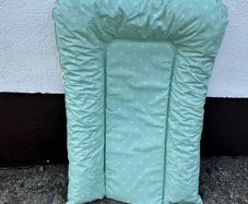 baby changing mat