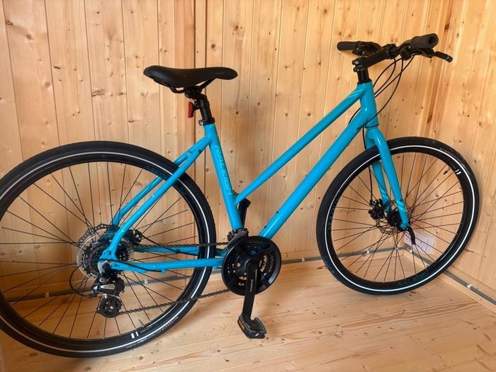 Raleigh Strada 2
