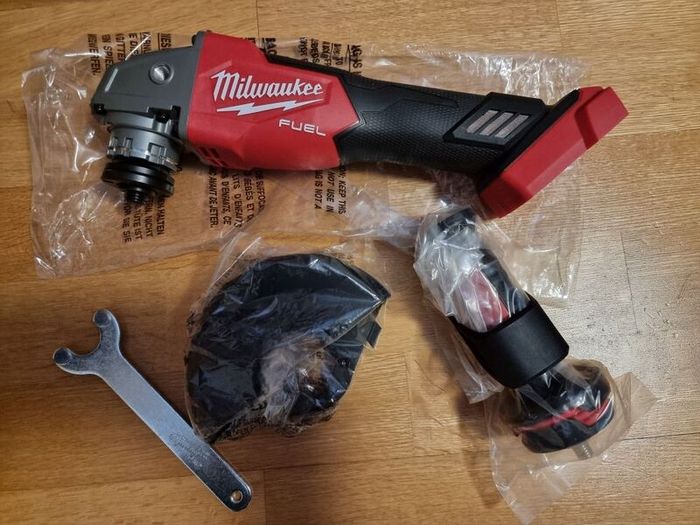 Milwaukee M18 Fuel Angle Grinder Body