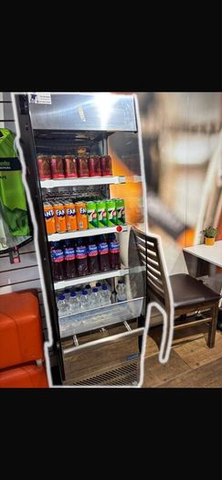 Slimline multideck fridge