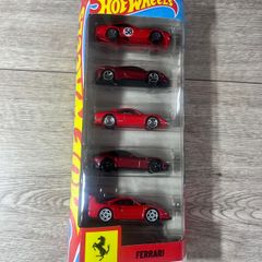 Ferrari 5- Pack hot wheels