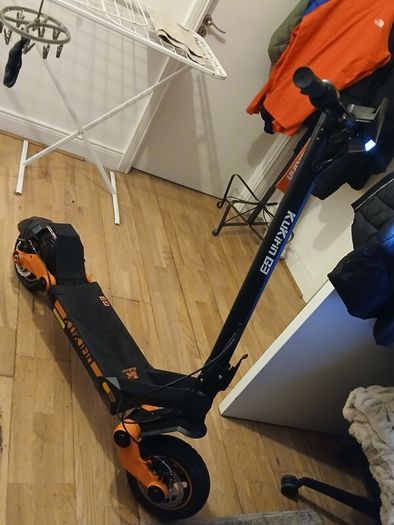 E Scooter KUKIRIN G3 2026 With Warranty Only 415klms Had Very Little Use.
