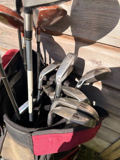 Golf clubs