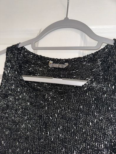 GUESS Designer Women's Knit Sleeveless Top in Sparkly Black - Size UK 8
