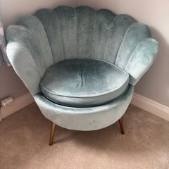 blue shell chair